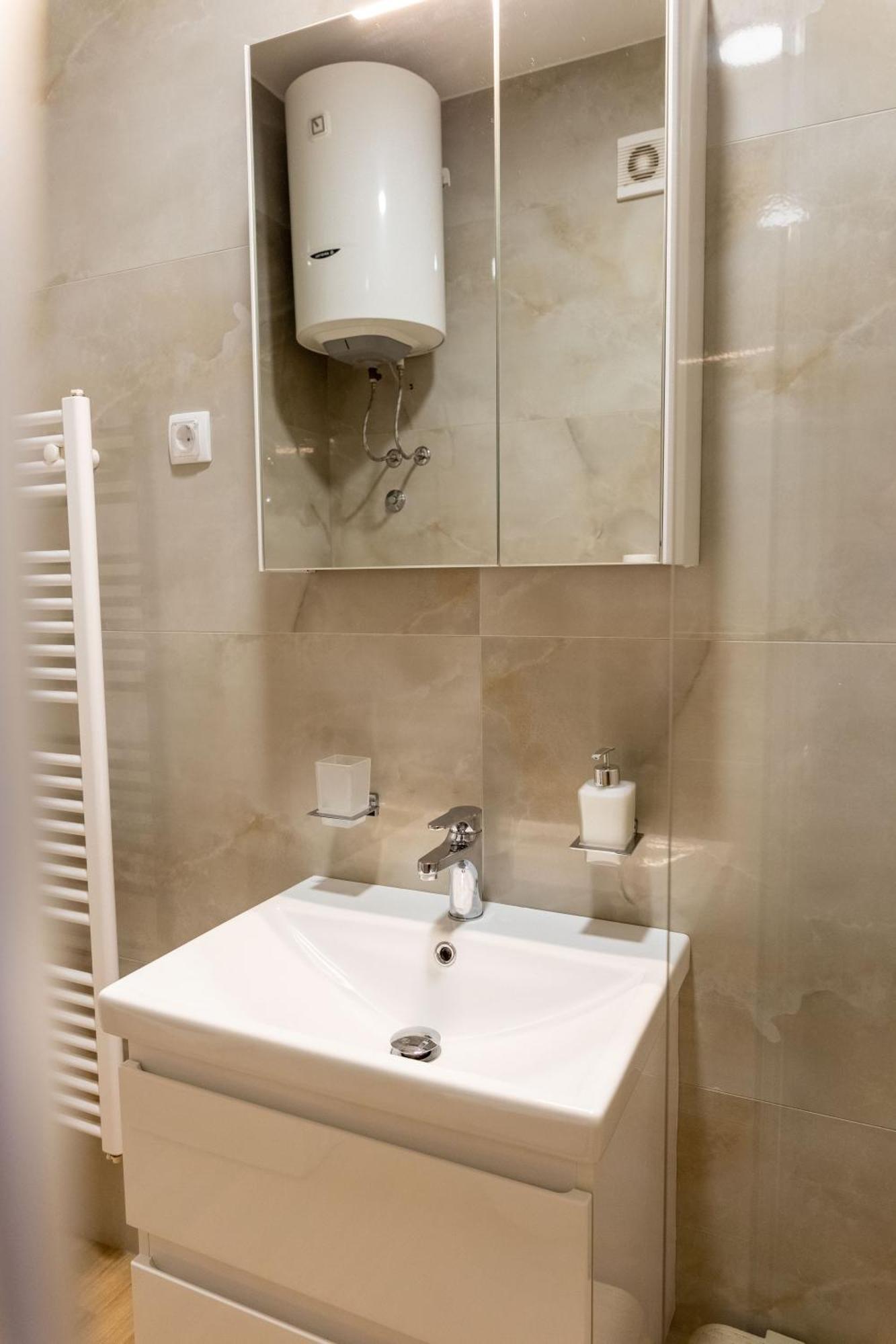Drobac Apartman バニャ・ルカ エクステリア 写真